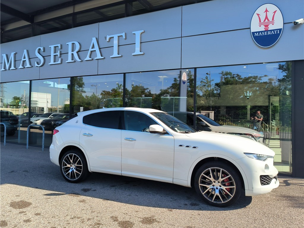 MASERATI - LEVANTE (04/2016-06/2020)