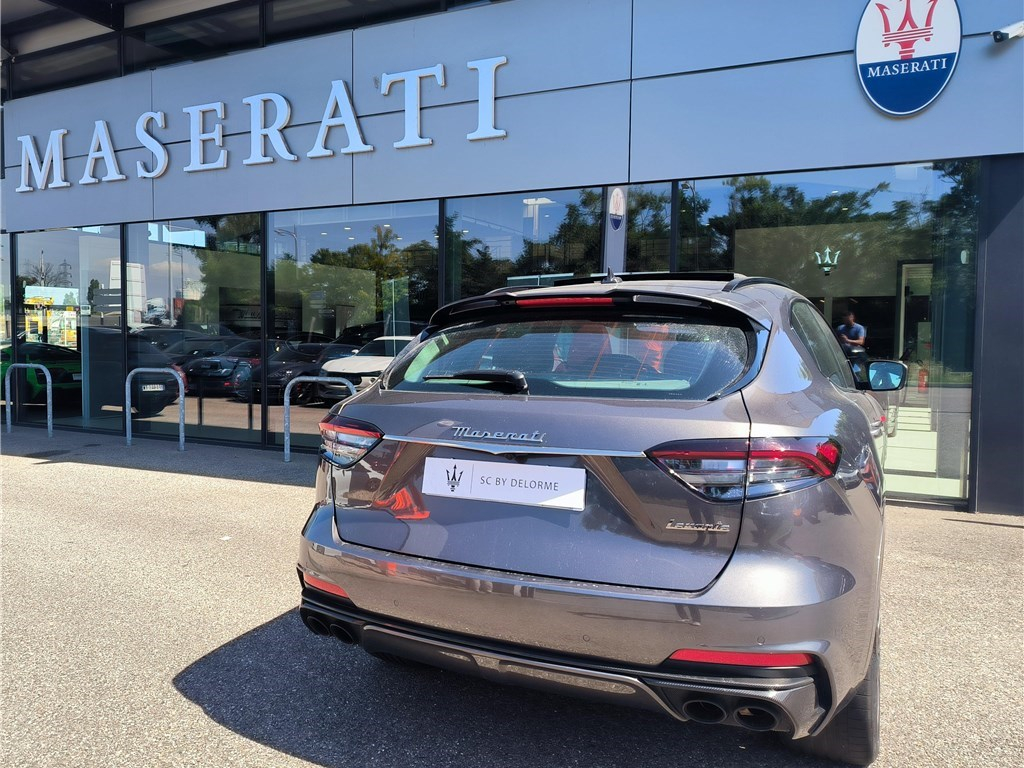 MASERATI - LEVANTE (06/2020)