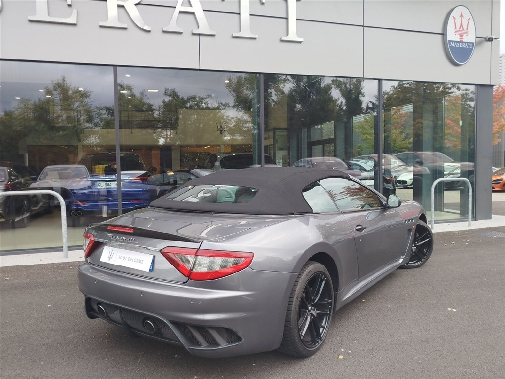 MASERATI - GRANCABRIO (10/2009-04/2018)