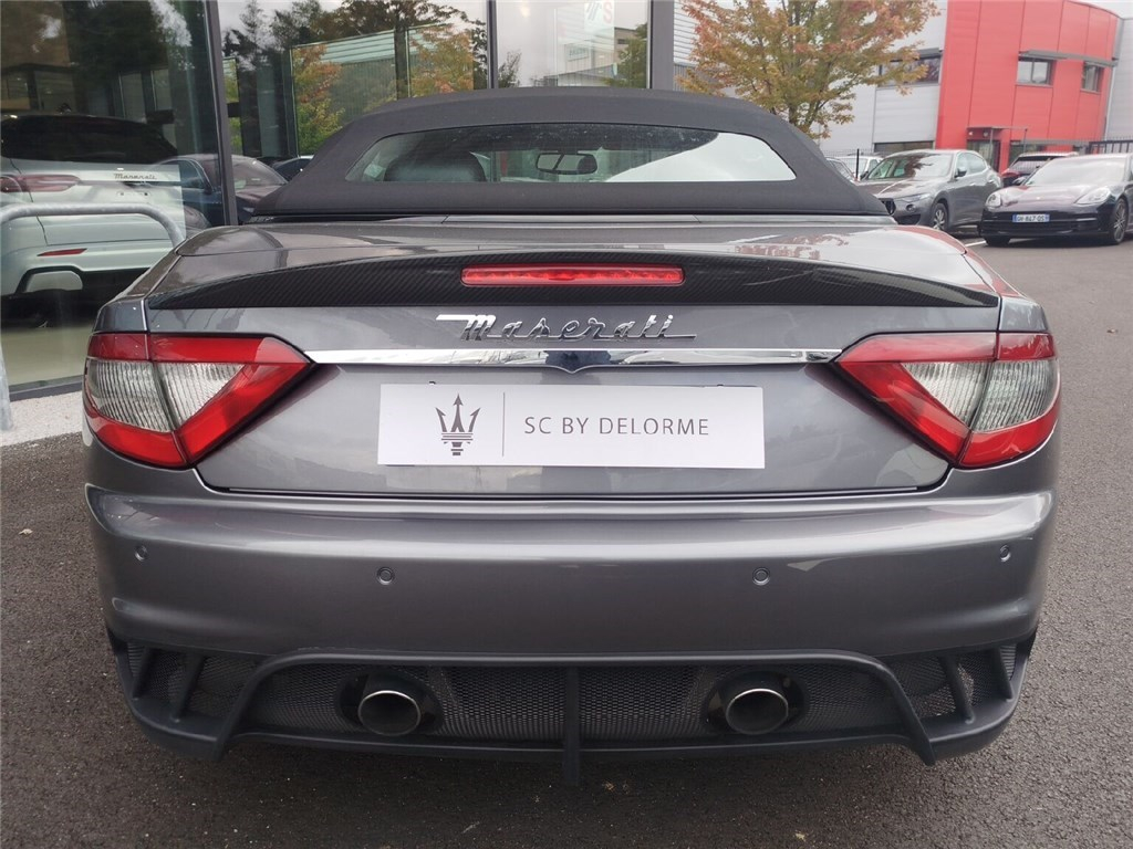 MASERATI - GRANCABRIO (10/2009-04/2018)