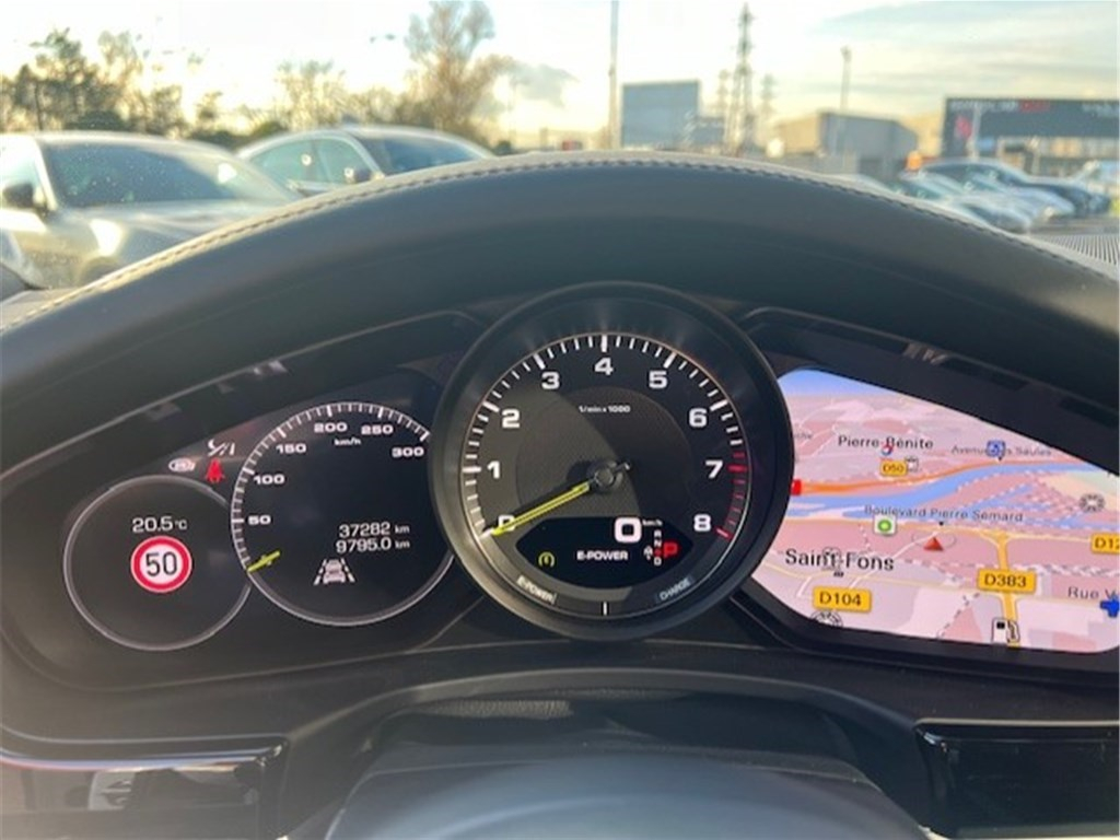 PORSCHE - PANAMERA (06/2016-10/2020)