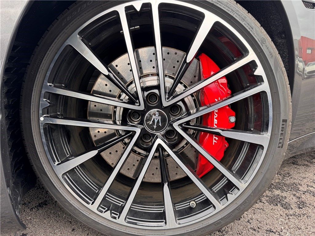 MASERATI - GRANTURISMO