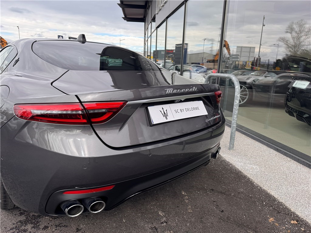 MASERATI - GRANTURISMO