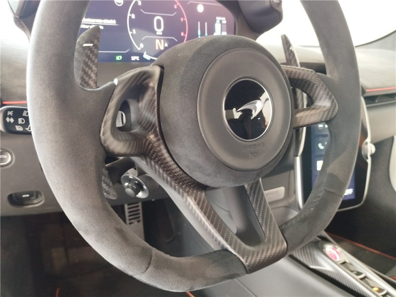 MCLAREN MCLAREN ARTURA V6 3.0 680CH de 2024 avec 3 650 km | Occasion proche Lyon