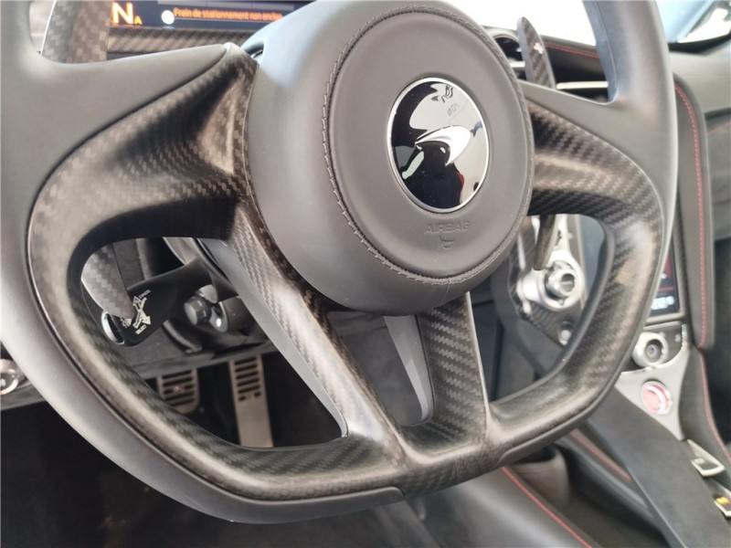 MCLAREN MCLAREN 720S V8 4.0 720 CH de 2023 avec 5 200 km | Occasion proche Lyon