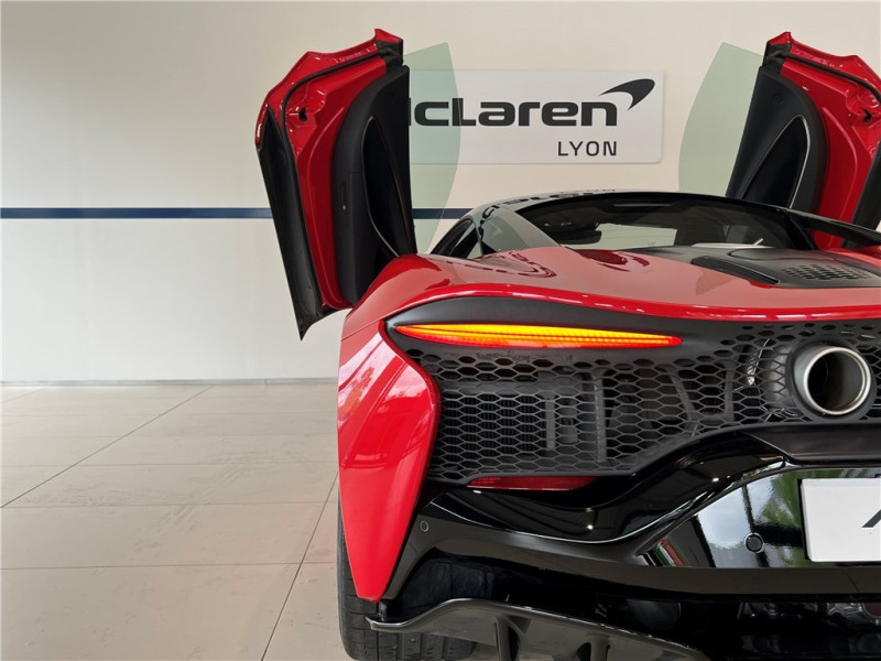 MCLAREN MCLAREN ARTURA V6 3.0 680CH de 2023 avec 11 000 km | Occasion proche Lyon