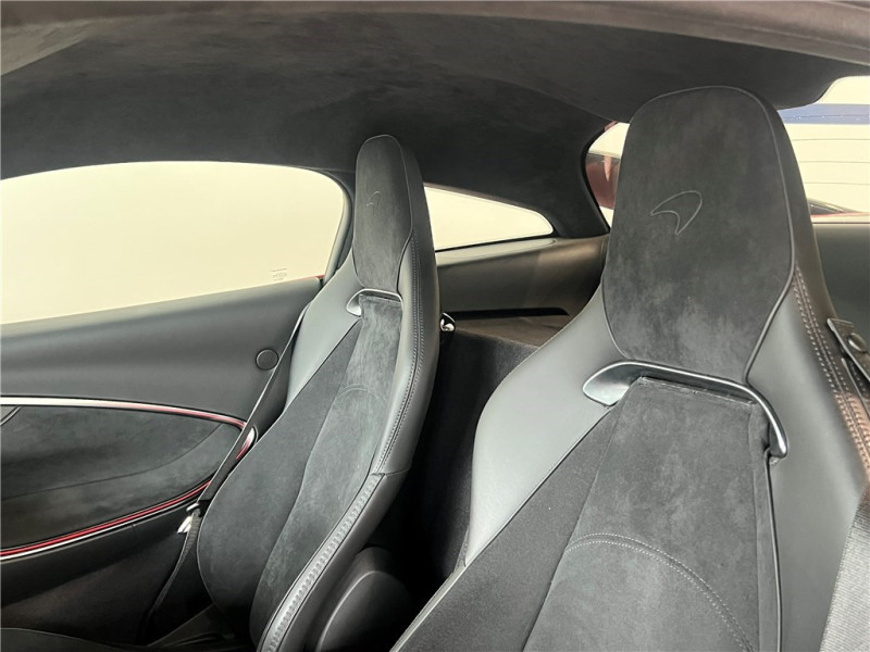MCLAREN MCLAREN ARTURA V6 3.0 680CH de 2023 avec 11 000 km | Occasion proche Lyon