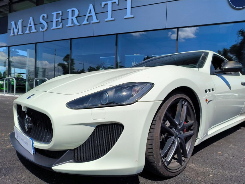 MASERATI GRANTURISMO 4.7 V8 460 de 2013 avec 25 000 km | Occasion proche Lyon