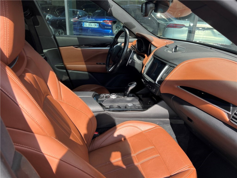 MASERATI LEVANTE 3.0 V6 BI-TURBO 430 S Q4 de 2018 avec 74 896 km | Occasion proche Lyon