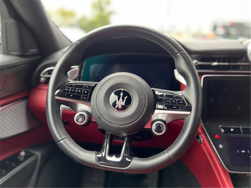 MASERATI GRECALE L4 300 CH HYBRIDE de 2022 avec 73 300 km | Occasion proche Lyon