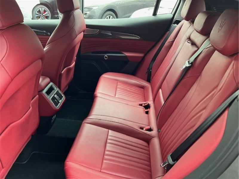 MASERATI GRECALE L4 300 CH HYBRIDE de 2022 avec 73 300 km | Occasion proche Lyon