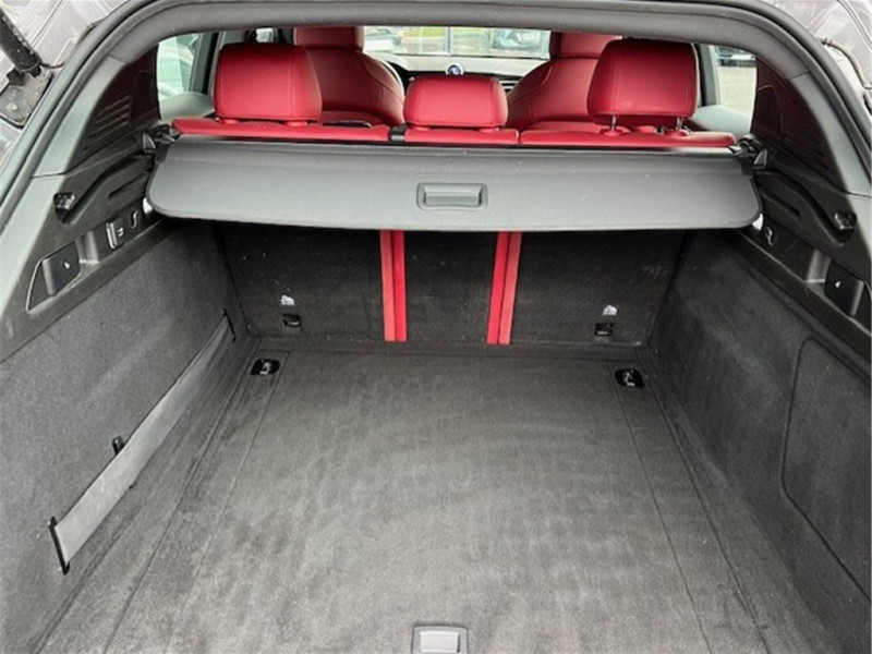 MASERATI GRECALE L4 300 CH HYBRIDE de 2022 avec 73 300 km | Occasion proche Lyon