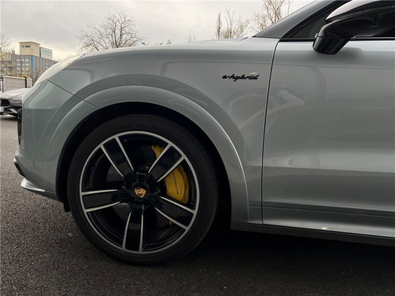 PORSCHE CAYENNE E-HYBRID 4.0 V8 680 CH TIPTRONIC BVA de 2020 avec 97 000 km | Occasion proche Lyon