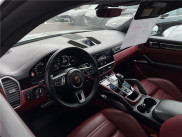 PORSCHE CAYENNE E-HYBRID 4.0 V8 680 CH TIPTRONIC BVA de 2020 avec 97 000 km | Occasion proche Lyon