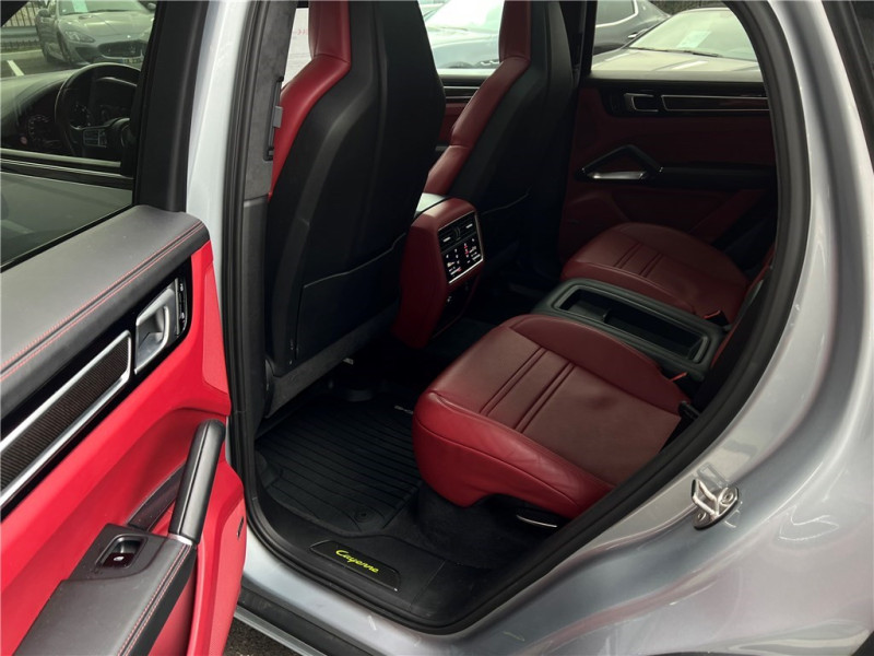 PORSCHE CAYENNE E-HYBRID 4.0 V8 680 CH TIPTRONIC BVA de 2020 avec 97 000 km | Occasion proche Lyon