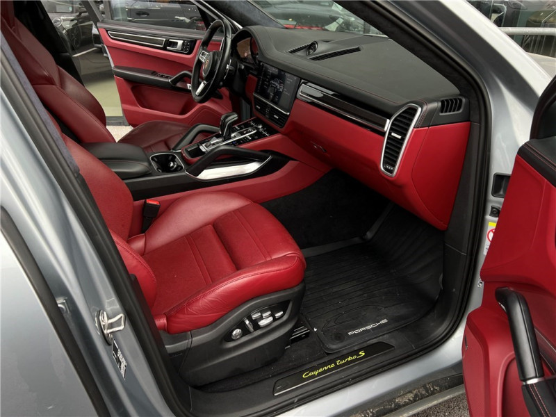 PORSCHE CAYENNE E-HYBRID 4.0 V8 680 CH TIPTRONIC BVA de 2020 avec 97 000 km | Occasion proche Lyon