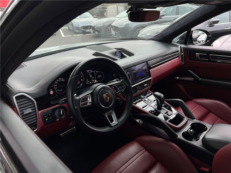 PORSCHE CAYENNE E-HYBRID 4.0 V8 680 CH TIPTRONIC BVA de 2020 avec 97 000 km | Occasion proche Lyon