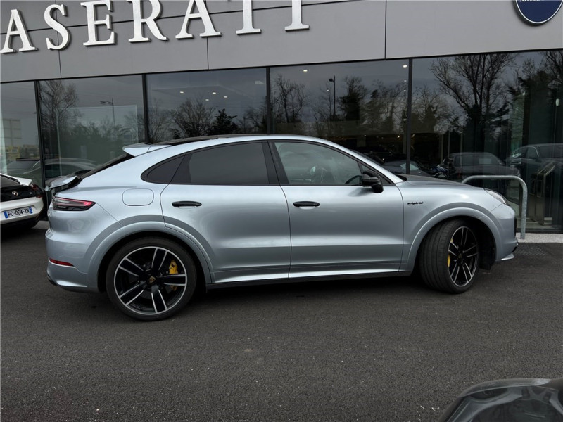 PORSCHE CAYENNE E-HYBRID 4.0 V8 680 CH TIPTRONIC BVA de 2020 avec 97 000 km | Occasion proche Lyon