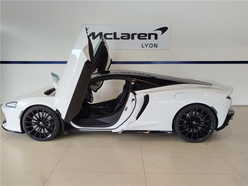 MCLAREN GT V8 4.0 620 CH de 2022 avec 5 245 km | Occasion proche Lyon