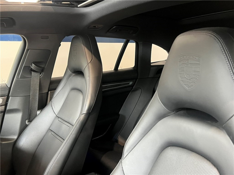 PORSCHE PANAMERA 4 V6 3.0 462 HYBRID de 2023 avec 41 653 km | Occasion proche Lyon