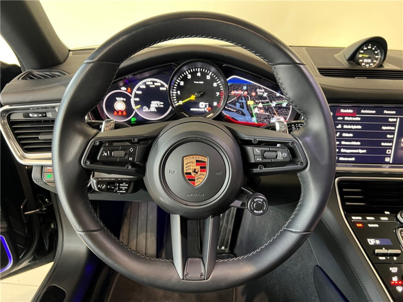 PORSCHE PANAMERA 4 V6 3.0 462 HYBRID de 2023 avec 41 653 km | Occasion proche Lyon