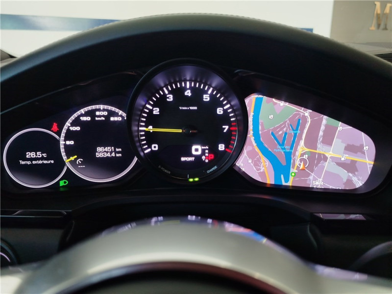 PORSCHE CAYENNE E-HYBRID 3.0 V6 462 CH TIPTRONIC BVA de 2020 avec 86 500 km | Occasion proche Lyon