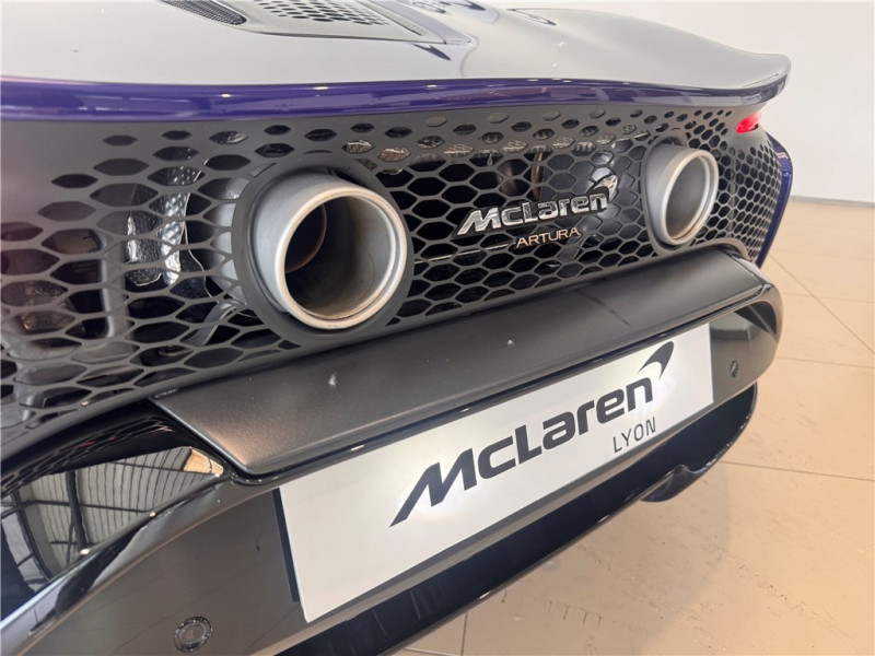 MCLAREN MCLAREN ARTURA V6 3.0 680CH de 2024 avec 10 000 km | Occasion proche Lyon