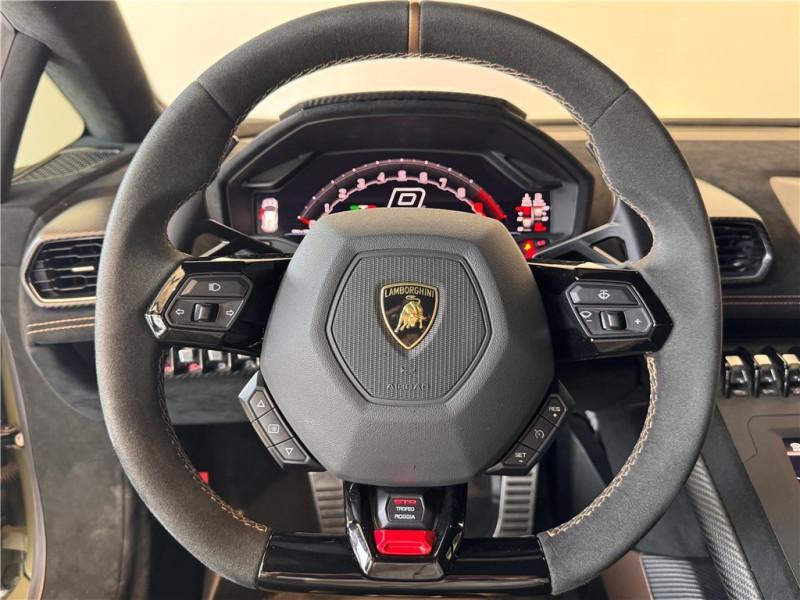 LAMBORGHINI HURACAN 5.2 V10 640 RWD LDF7 de 2021 avec 33 500 km | Occasion proche Lyon