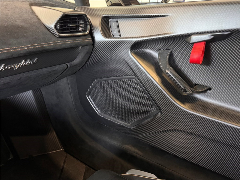 LAMBORGHINI HURACAN 5.2 V10 640 RWD LDF7 de 2021 avec 33 500 km | Occasion proche Lyon