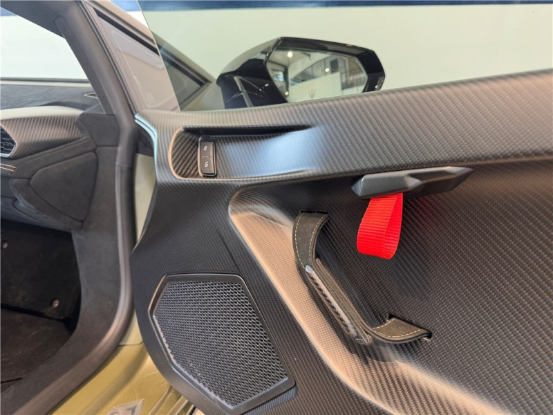 LAMBORGHINI HURACAN 5.2 V10 640 RWD LDF7 de 2021 avec 33 500 km | Occasion proche Lyon