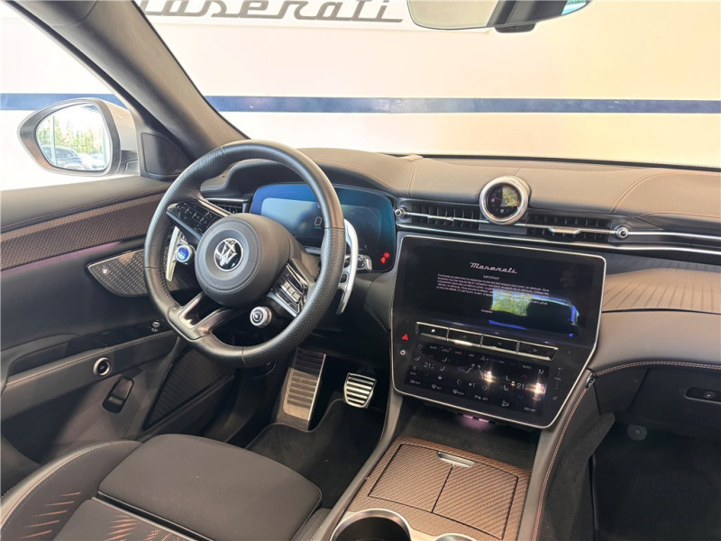 MASERATI GRECALE 410 KW de 2025 avec 15 500 km | Occasion proche Lyon