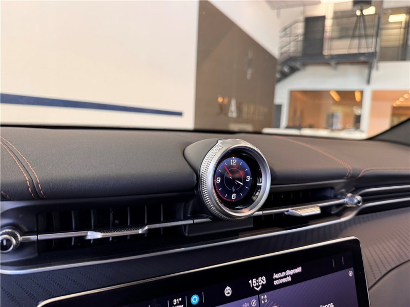 MASERATI GRECALE 410 KW de 2025 avec 15 500 km | Occasion proche Lyon