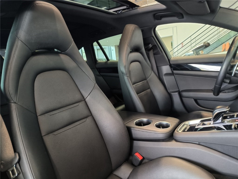PORSCHE PANAMERA 4S V6 3.0 560 HYBRID de 2021 avec 77 000 km | Occasion proche Lyon
