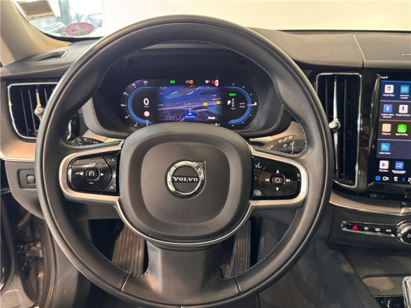 VOLVO XC60 T8 RECHARGE AWD 303 CH + 87 CH GEARTRONIC 8 de 2022 avec 61 854 km | Occasion proche Lyon