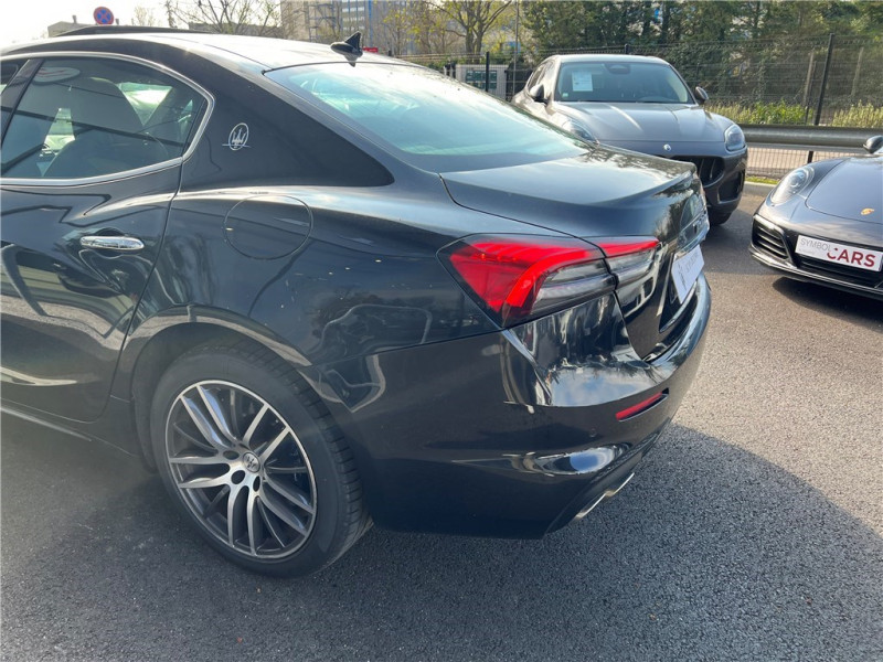 MASERATI GHIBLI L4 330 CH HYBRID de 2021 avec 73 235 km | Occasion proche Lyon