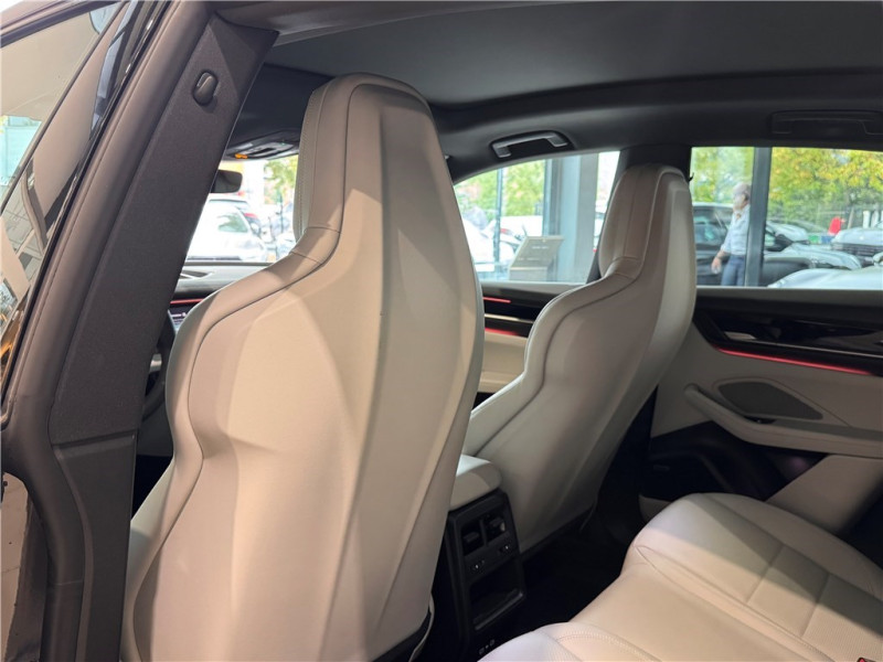 PORSCHE MACAN VP 4S 516 CH de 2025 avec 42 km | Neuf proche Lyon