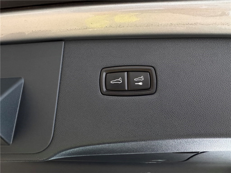 PORSCHE CAYENNE E-HYBRID 4.0 V8 680 CH TIPTRONIC BVA de 2022 avec 33 800 km | Occasion proche Lyon