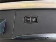 PORSCHE CAYENNE E-HYBRID 4.0 V8 680 CH TIPTRONIC BVA de 2022 avec 33 800 km | Occasion proche Lyon