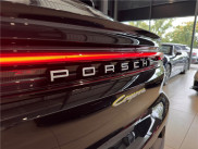 PORSCHE CAYENNE E-HYBRID 3.0 V6 470 CH de 2024 avec 19 159 km | Occasion proche Lyon
