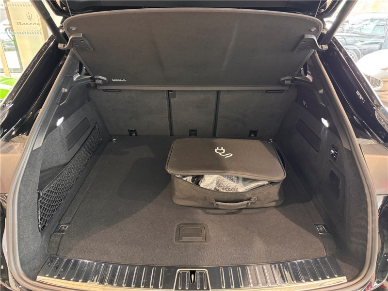 PORSCHE CAYENNE E-HYBRID 3.0 V6 470 CH de 2024 avec 19 159 km | Occasion proche Lyon