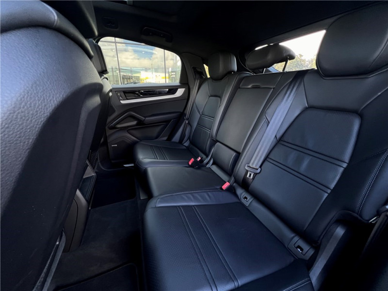 PORSCHE CAYENNE E-HYBRID 3.0 V6 462 CH TIPTRONIC BVA de 2024 avec 8 450 km | Occasion proche Lyon