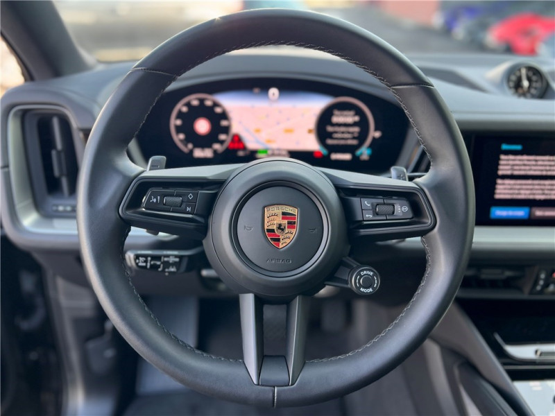 PORSCHE CAYENNE E-HYBRID 3.0 V6 462 CH TIPTRONIC BVA de 2024 avec 8 450 km | Occasion proche Lyon